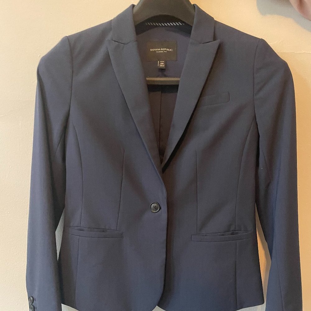 Banana Republic Navy Blue Pant Suit Size 2P